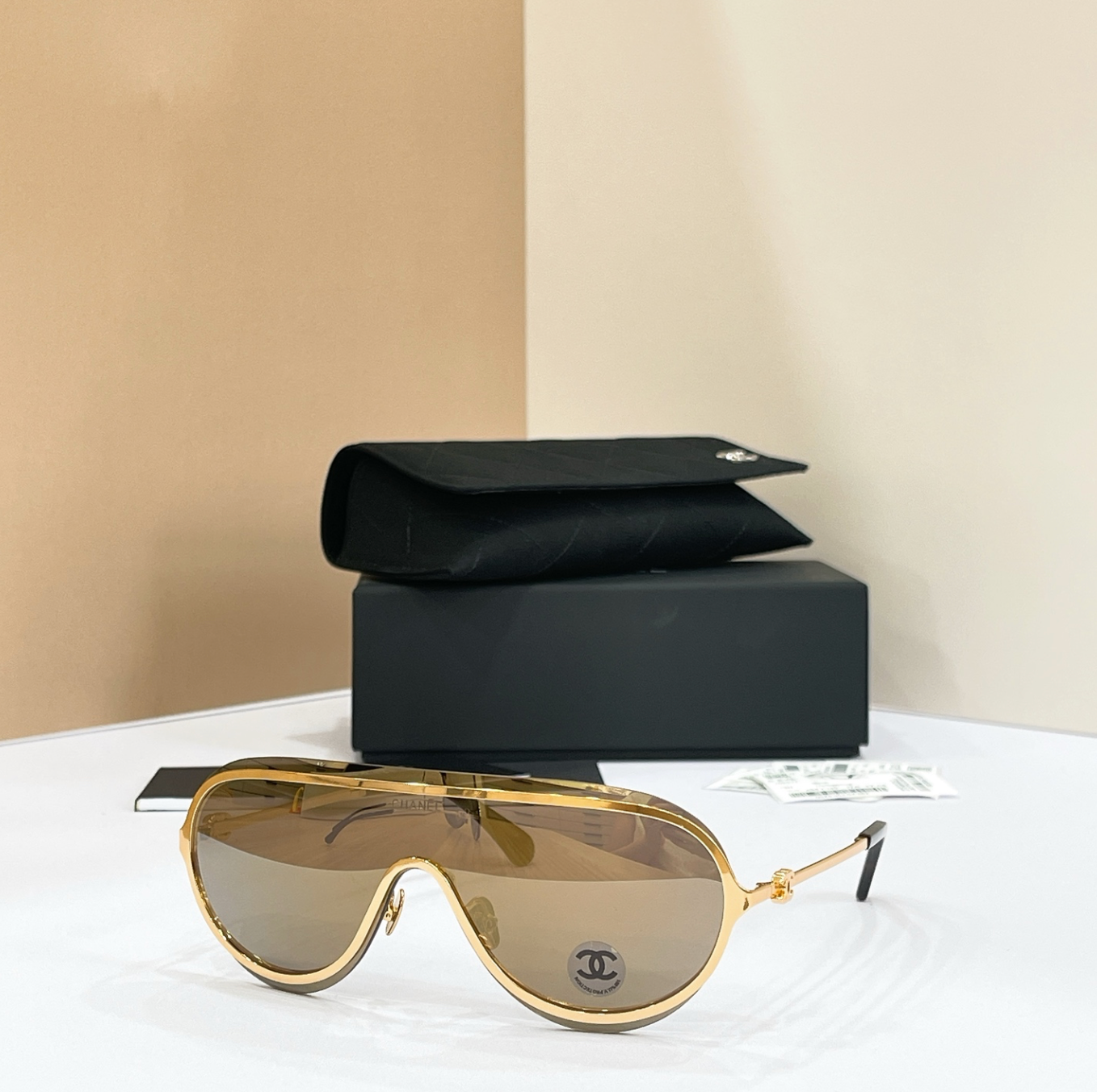 CHA71786 Gold Dark