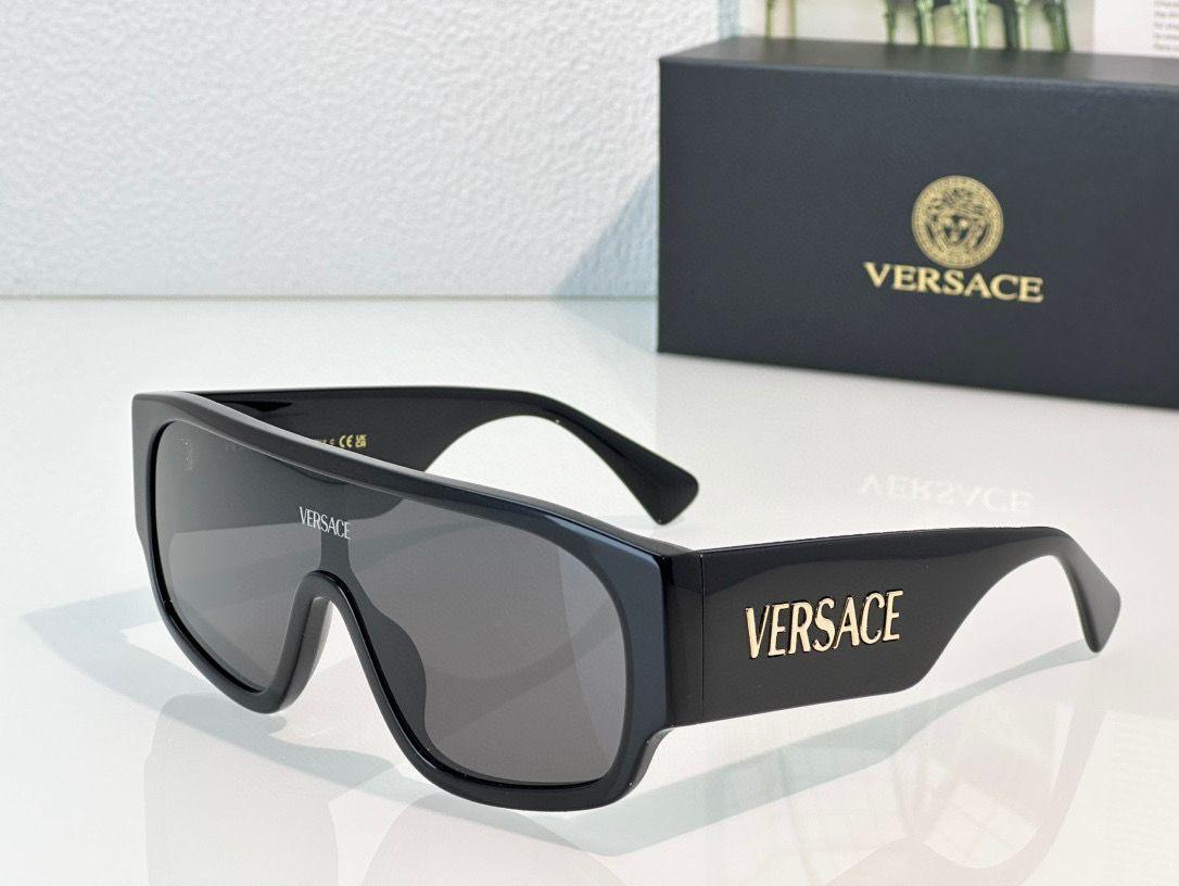 lente versace