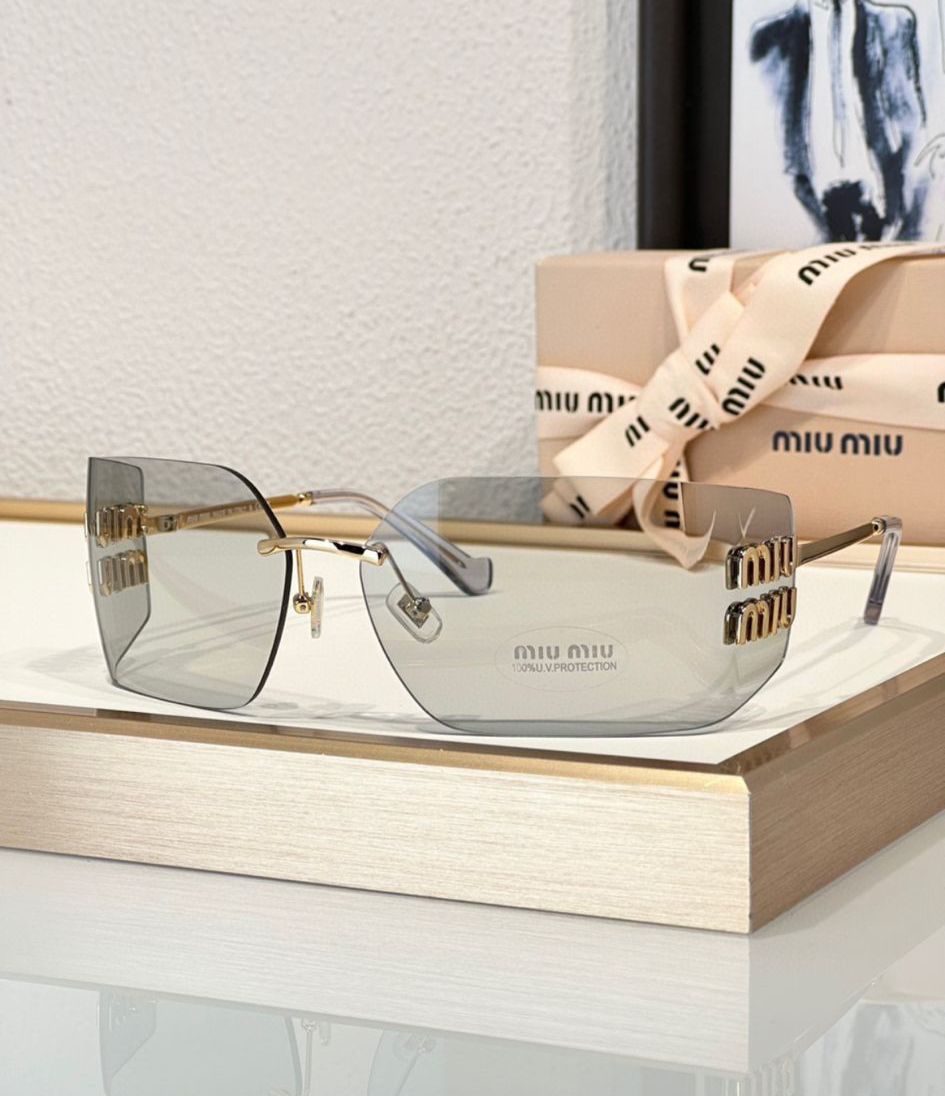 LENTES MIU MIU