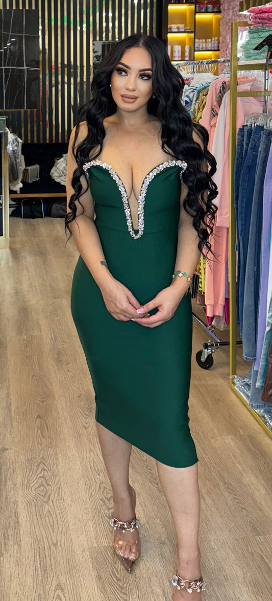 GREEN DRESS